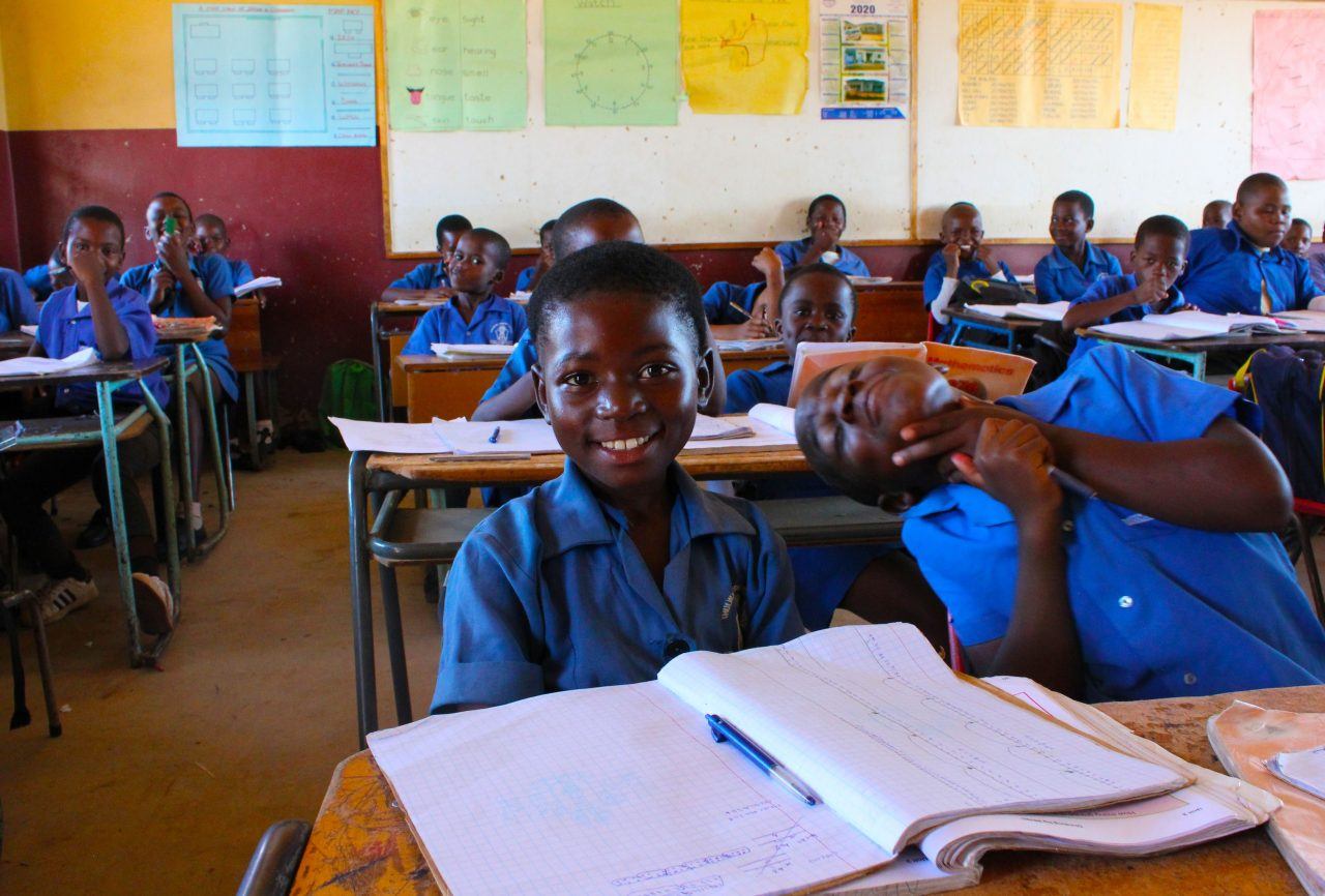 Eswatinilaisia lapsia koulussa. 