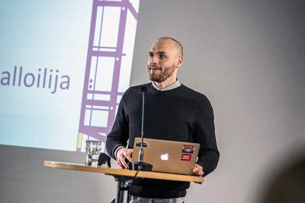 Entinen ammattikjalkapalloilija Timo Furuholm